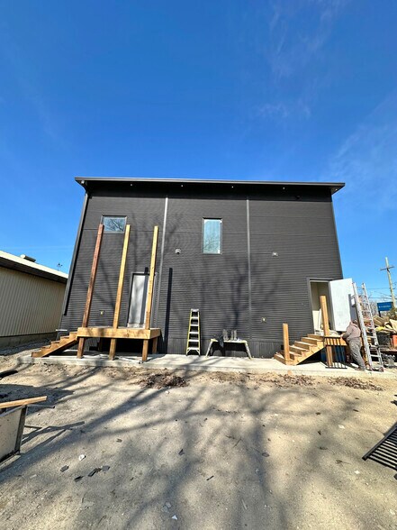 More Photos Of 42 Ontario St, Lambton Shores Storefront Retail Residential For Sale