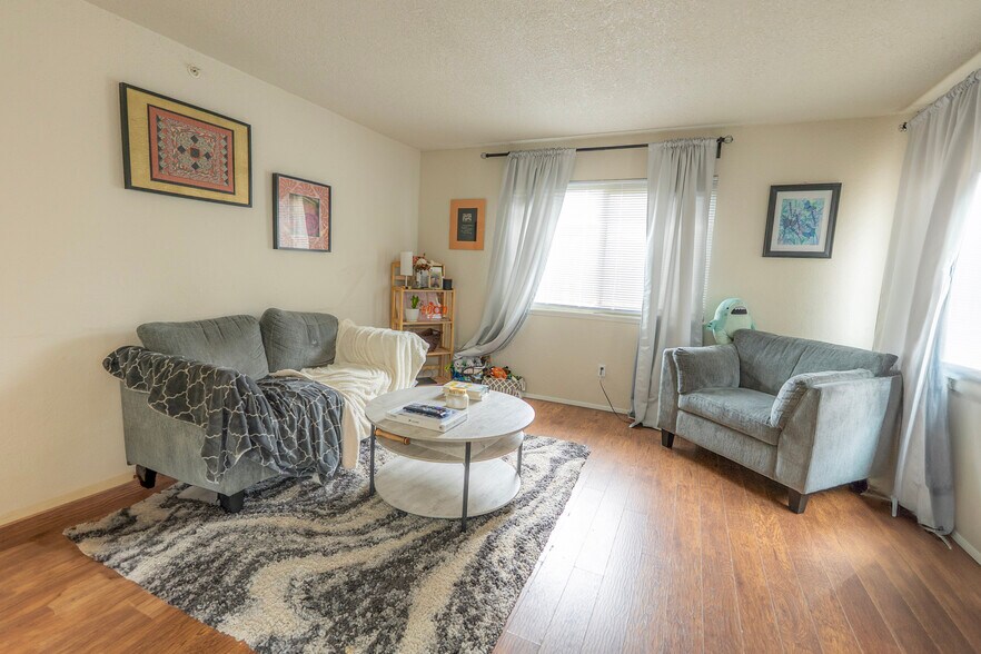 More Photos Of 1177 Harrington Ave, Renton Apartments For Sale