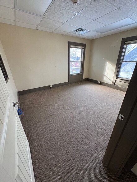 More Photos Of 246 W 6th St, Erie Office For Lease