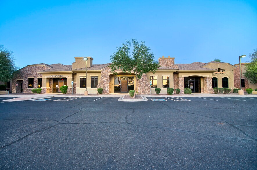 More Photos Of 1635 N Greenfield Rd, Mesa Medical For Lease