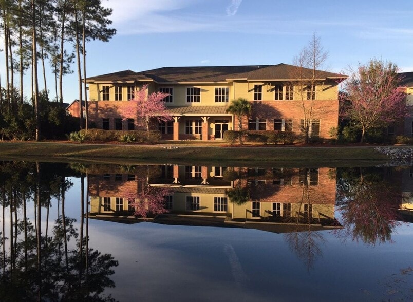 More Photos Of 497 Bramson Ct, Mount Pleasant Office For Lease