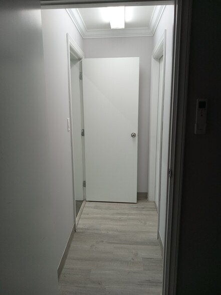 More Photos Of 13325 115th Ave, Surrey Light Manufacturing For Lease