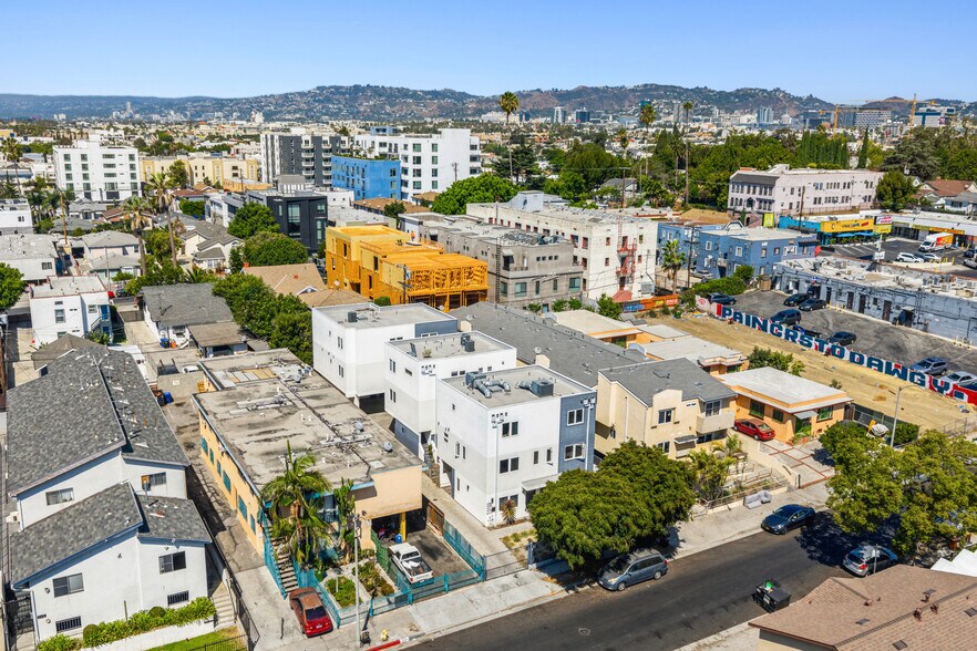 More Photos Of 635 N Harvard Blvd, Los Angeles Apartments For Sale