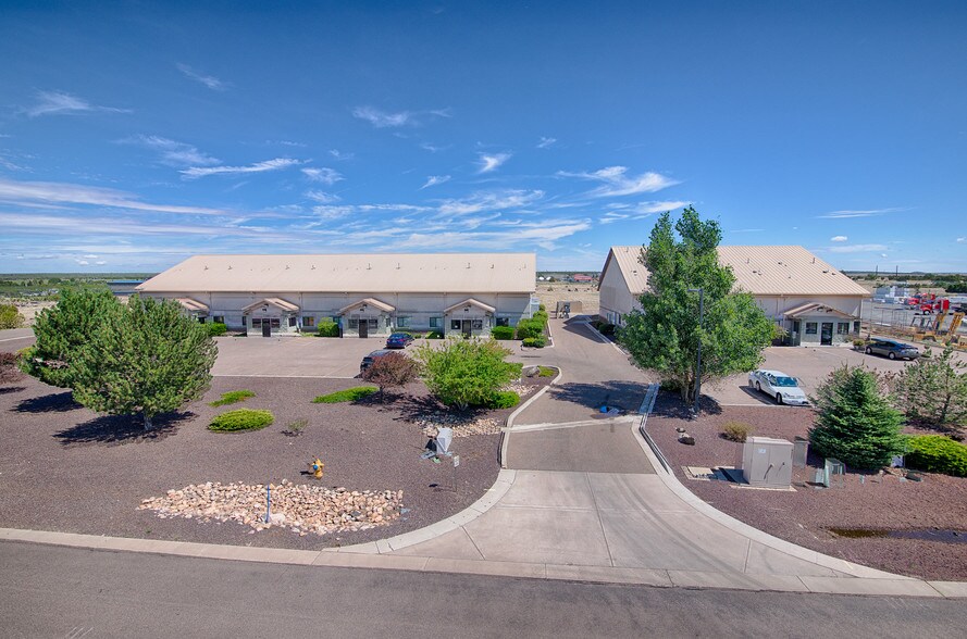 More Photos Of 1321 E Lumbermans Loop, Show Low Warehouse For Lease