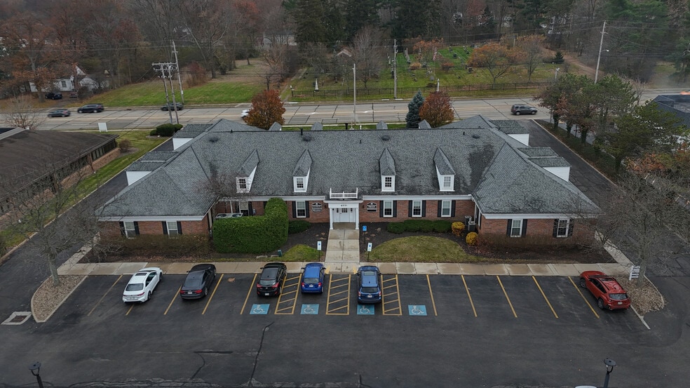 More Photos Of 6555 Wilson Mills Rd, Mayfield Village Unknown For Lease