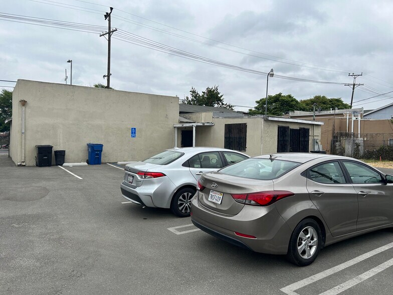 More Photos Of 10616 Avalon Blvd, Los Angeles Loft Creative Space For Sale