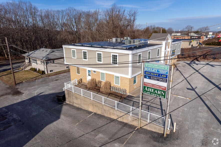 More Photos Of 117 Eddie Dowling Hwy, North Smithfield Loft Creative Space For Lease