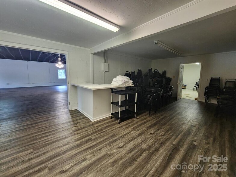 More Photos Of 4515 Beaty Rd, Gastonia Loft Creative Space For Sale
