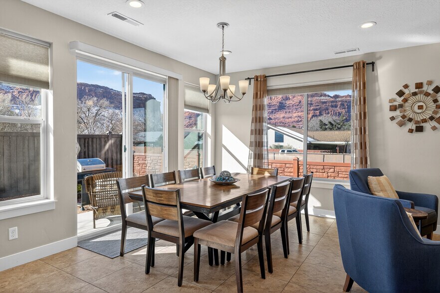 More Photos Of 673 W 470 N, Moab Specialty For Sale