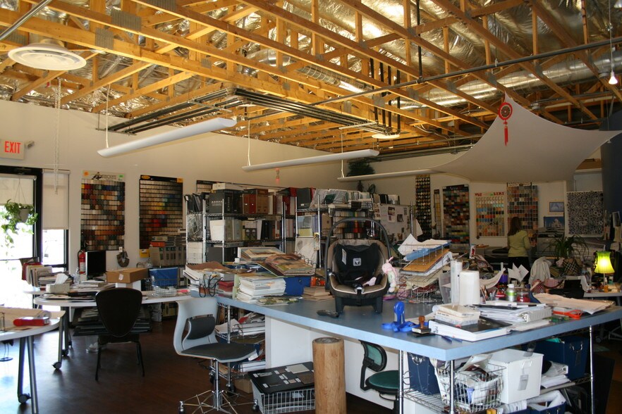 More Photos Of 9187 W Flamingo Rd, Las Vegas Office For Sale