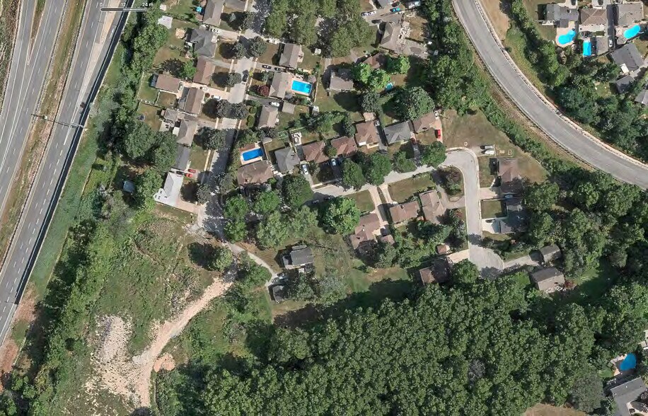 More Photos Of 37 Warkdale Dr, St Catharines Land For Sale