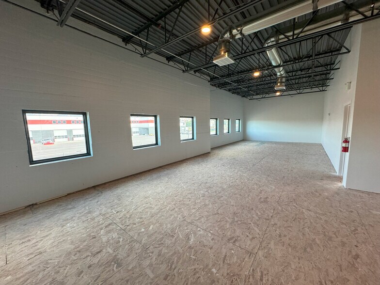 More Photos Of 687 N 2000 W, Springville Warehouse For Lease