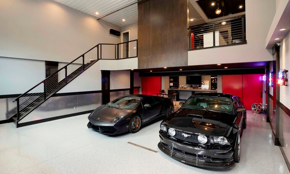 More Photos Of 940 McKinley Pky, Delano Light Manufacturing For Sale