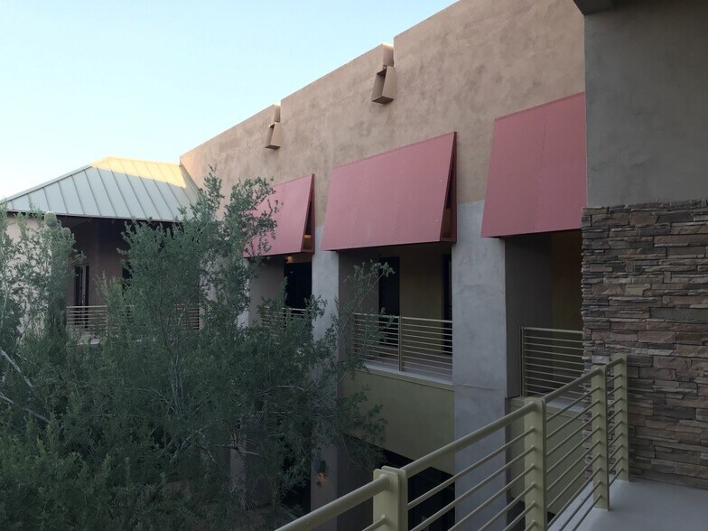 More Photos Of 10045 E Dynamite Blvd, Scottsdale Office For Sale