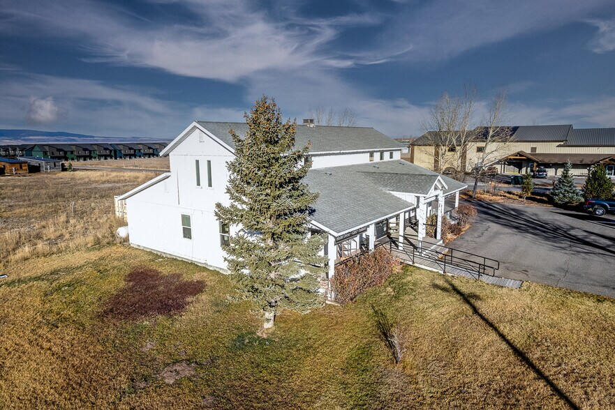 More Photos Of 535 Moraine Ct, Driggs Storefront Retail Residential For Lease