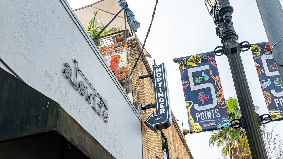 More Photos Of 1035 Park St, Jacksonville Storefront For Lease