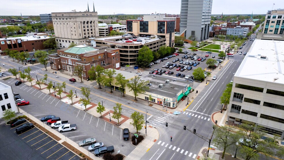 More Photos Of 236 E Wayne St, Fort Wayne Storefront For Sale