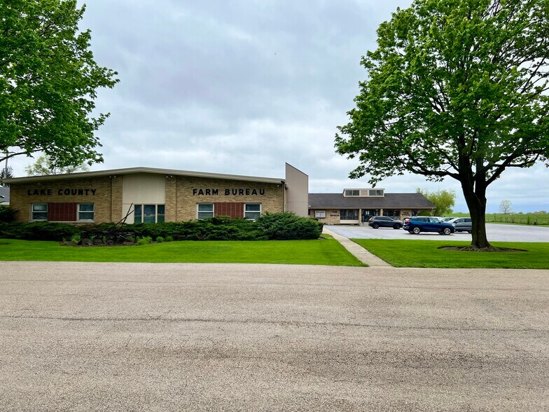 More Photos Of 70 Us Highway 45, Grayslake Office For Lease