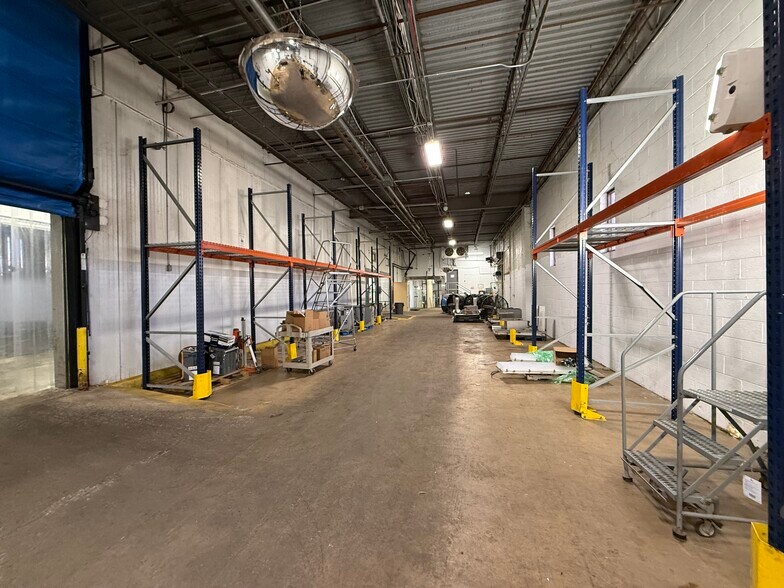 More Photos Of 4001 N American St, Philadelphia Warehouse For Lease
