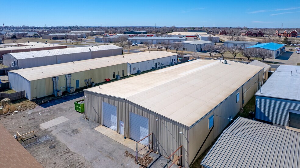 More Photos Of 2805 Broce Dr, Norman Warehouse For Sale