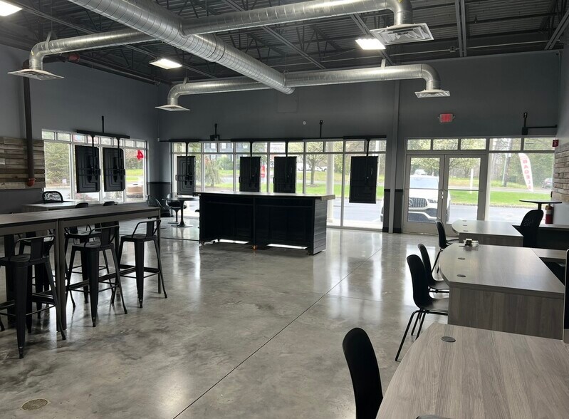 More Photos Of 128 Highway 79, Marlboro Freestanding For Lease