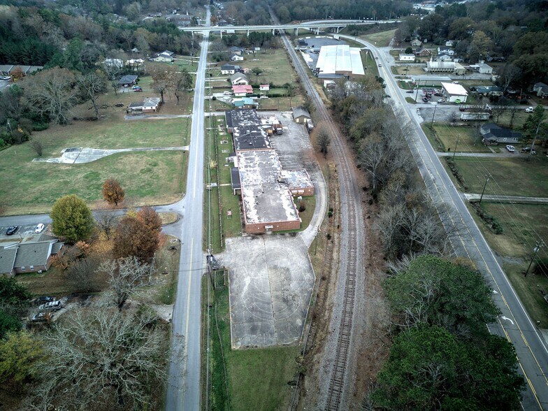 More Photos Of 148 Cason Rd, Cedartown Flex For Sale