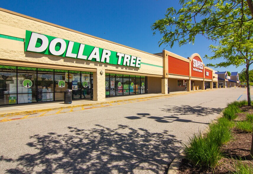 More Photos Of 700-1000 Nitro Market Pl, Nitro Unknown For Lease