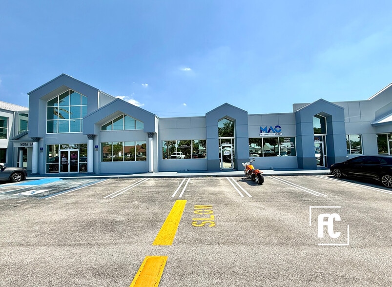 More Photos Of 1800-1900 SE Port Saint Lucie Blvd, Port Saint Lucie Medical For Lease