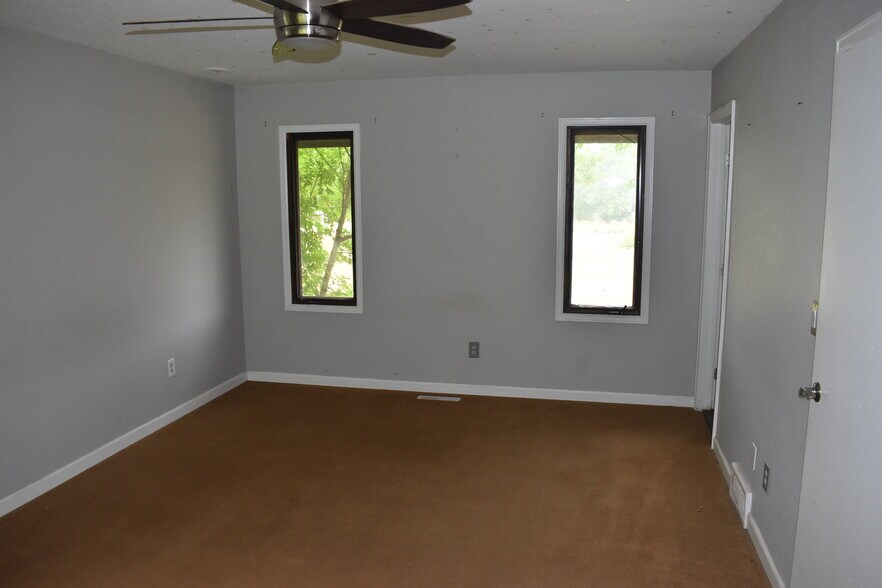 More Photos Of 8778 Arapahoe Rd, Boulder Horse Stables For Sale