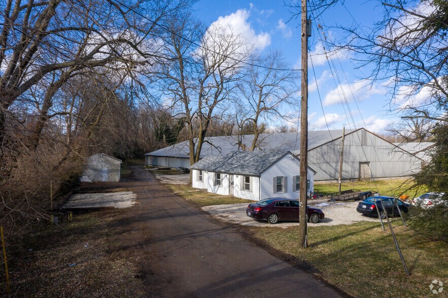 More Photos Of 247-255 S Forbes Rd, Lexington Unknown For Lease