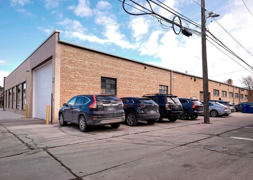 More Photos Of 5480 N Elston Ave, Chicago Warehouse For Lease