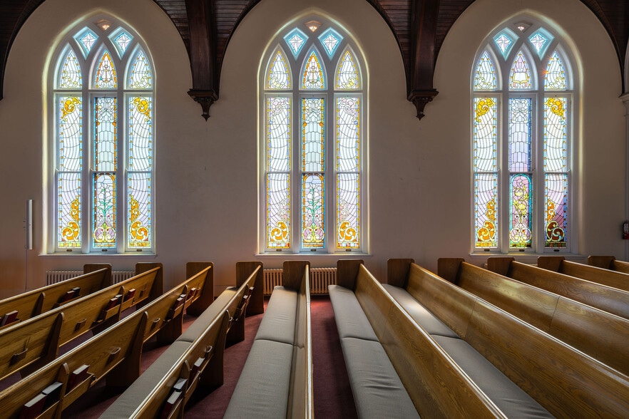 More Photos Of 12 W 5th St, Covington Religious Facility For Sale