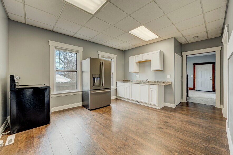 More Photos Of , Cleveland Unknown For Sale