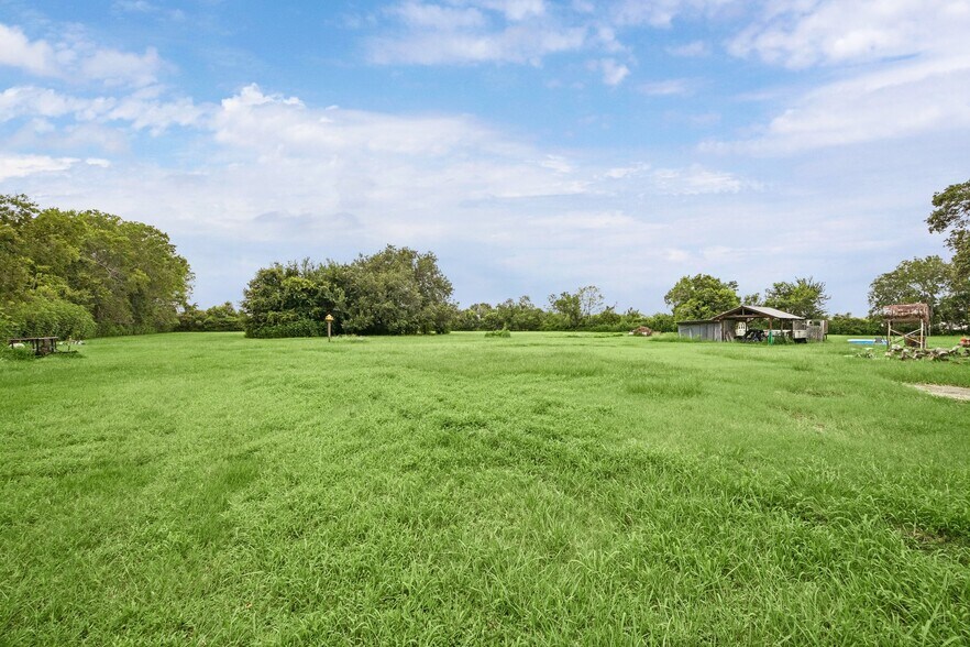 More Photos Of 6418 Masters Rd, Manvel Land For Sale