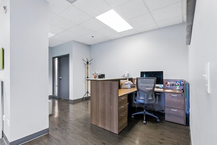 More Photos Of 750 W Hampden Ave, Englewood Unknown For Lease