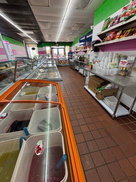 More Photos Of 8056 California City Blvd, California City Restaurant For Sale