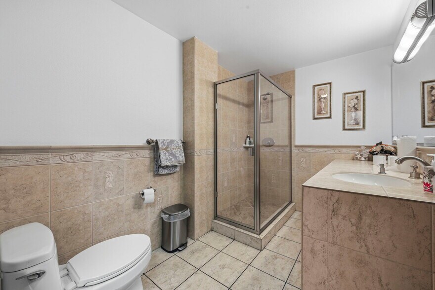 More Photos Of 13310 Ralston Ave, Sylmar Warehouse For Sale