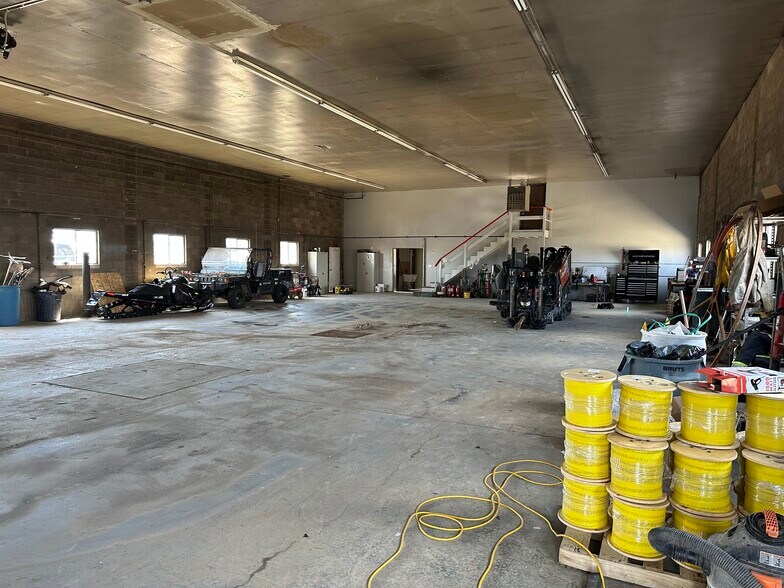 More Photos Of 2279 Six Mile Rd, Casper Distribution For Lease