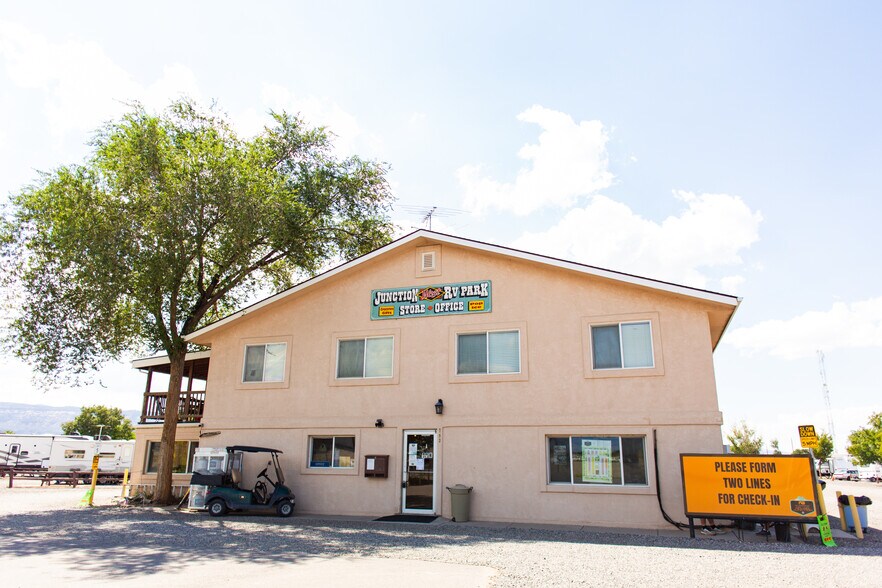 More Photos Of 793 22 Rd, Grand Junction Trailer Camper Park For Sale