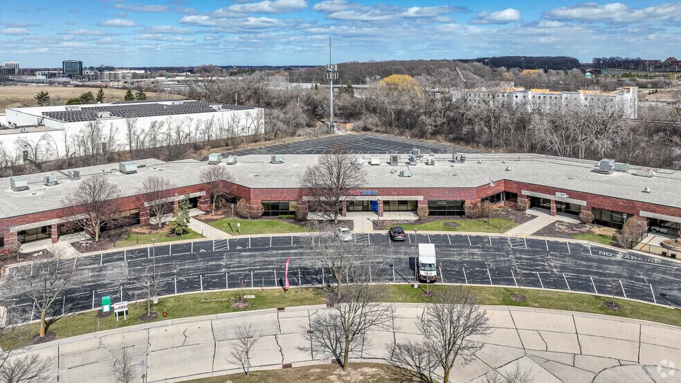More Photos Of 11020 W Plank Ct, Wauwatosa Research And Development For Lease