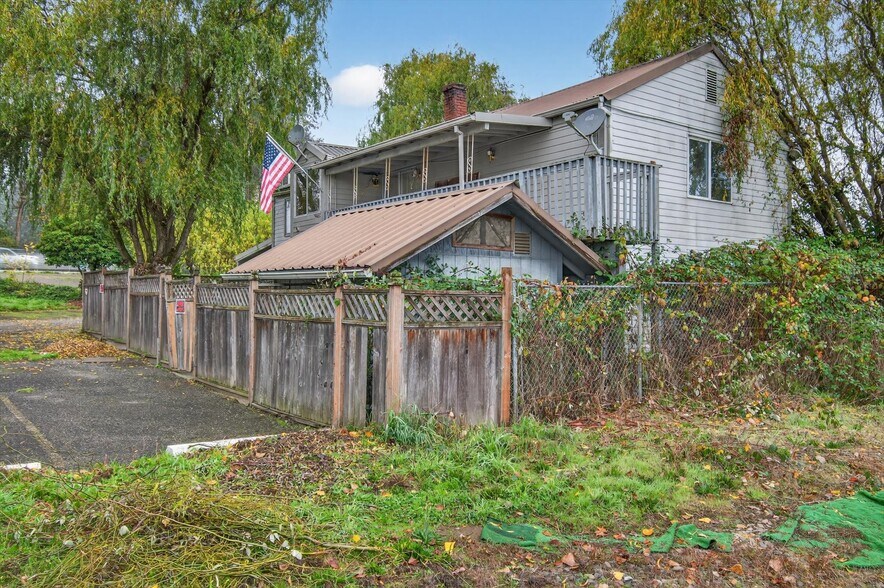 More Photos Of 50316 Columbia River Hwy, Scappoose Restaurant For Sale