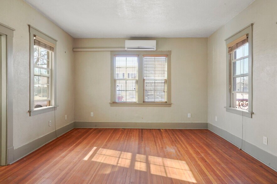 More Photos Of 1000 Carteret Ave, Pueblo Apartments For Sale