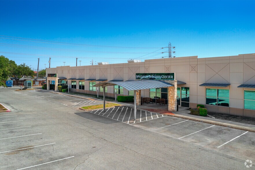 More Photos Of 5255 Prue Rd, San Antonio Medical For Lease
