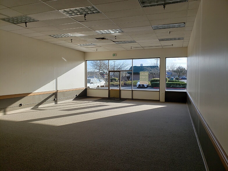 More Photos Of 1455 NE Division, Gresham Unknown For Sale