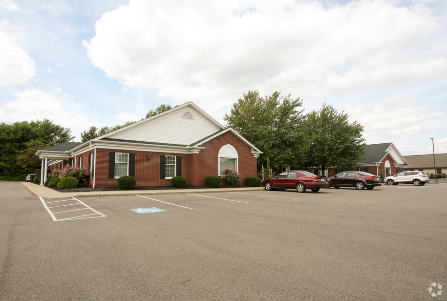 Primary Photo Of 6447-6477 Frank Ave, Canton Medical For Lease