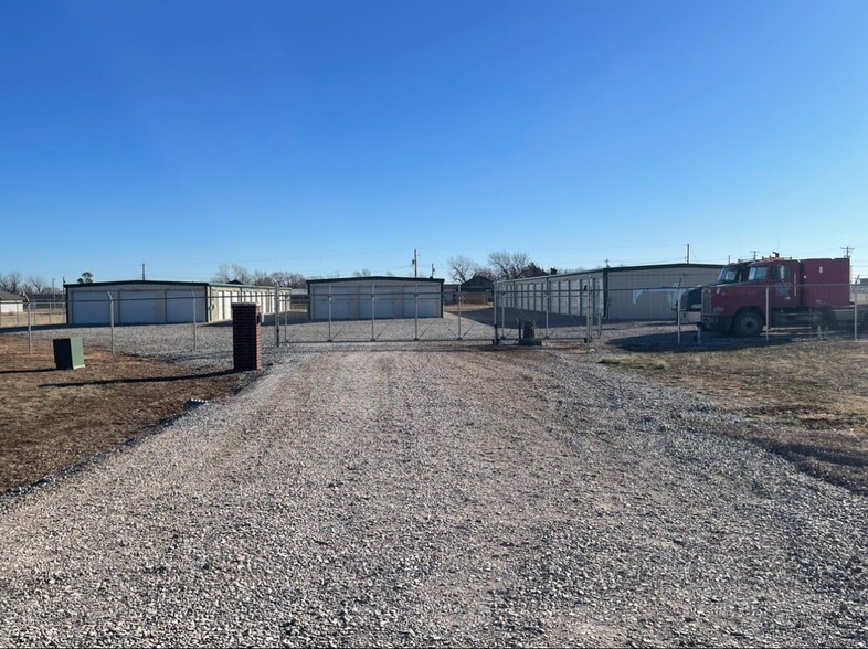 More Photos Of 923 OK-19, Chickasha Trailer Camper Park For Sale