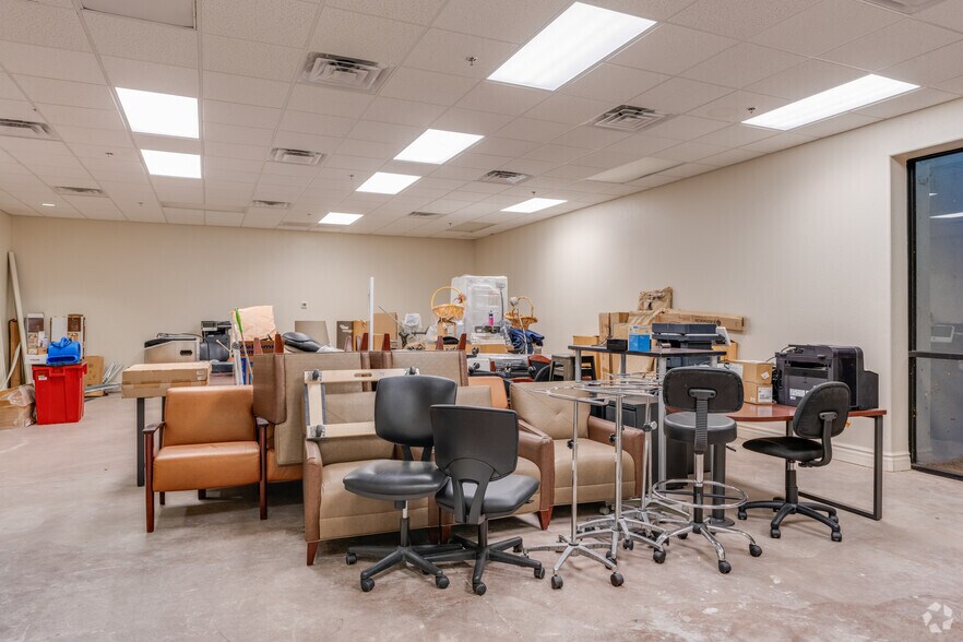 More Photos Of 1818 E Baseline Rd, Mesa Medical For Sale