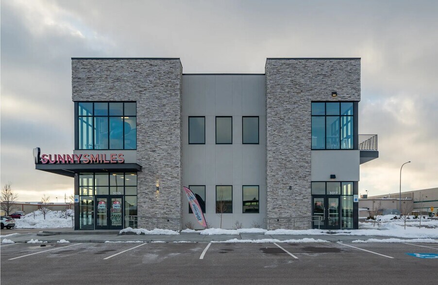 More Photos Of 3017 Eagle Dr, Ammon Medical For Lease