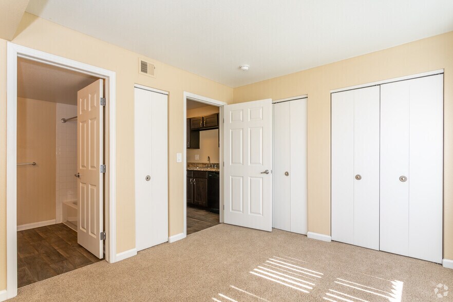 More Photos Of 10754 Belle Creek Blvd, Henderson Apartments For Lease