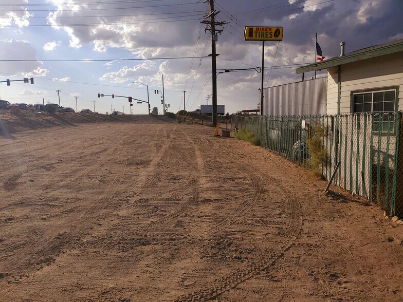 More Photos Of 8899 Beekley Rd, Phelan Auto Repair For Sale